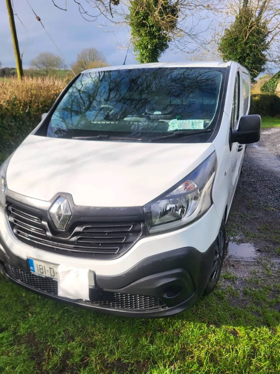 Renault traffic - Image 4