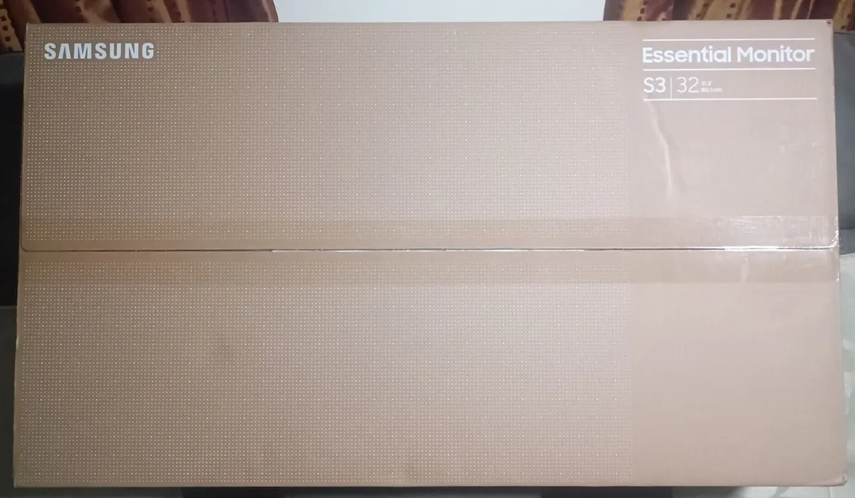 Samsung 32" Curved FHD 1080p 100Hz 1800R Monitor - Image 2