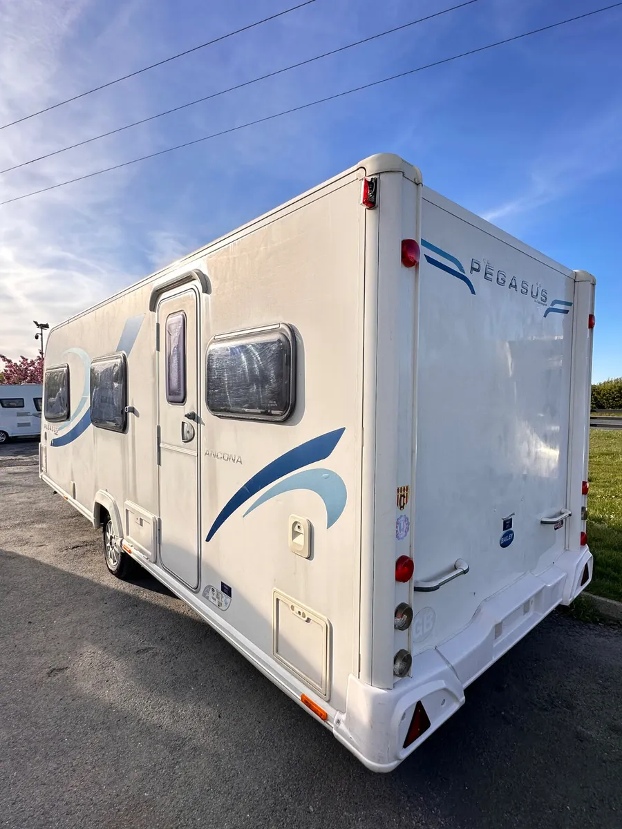✨STUNNING BAILEY PEGASUS ANCONA 6 BERTH✨ - Image 2
