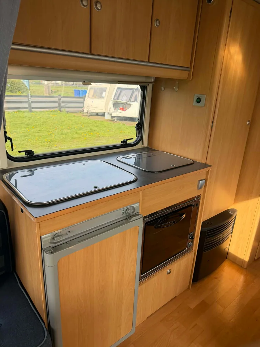 ✨ULTRA LIGHTWEIGHT ADRIA ADIVA 6 BERTH✨ - Image 4