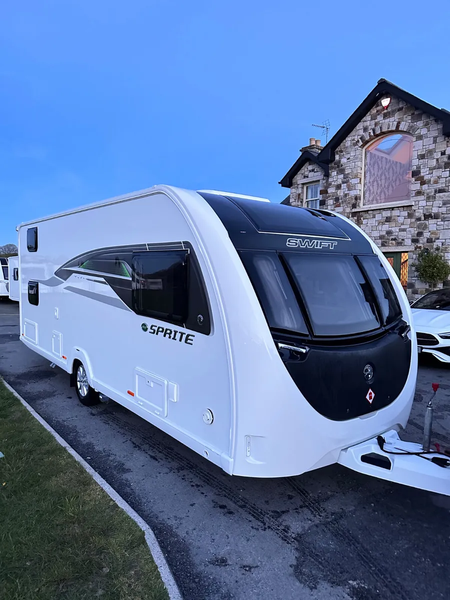 ✨STUNNING 2024 SWIFT SPRITE MAJOR 6 TD 6 BERTH ✨ - Image 1