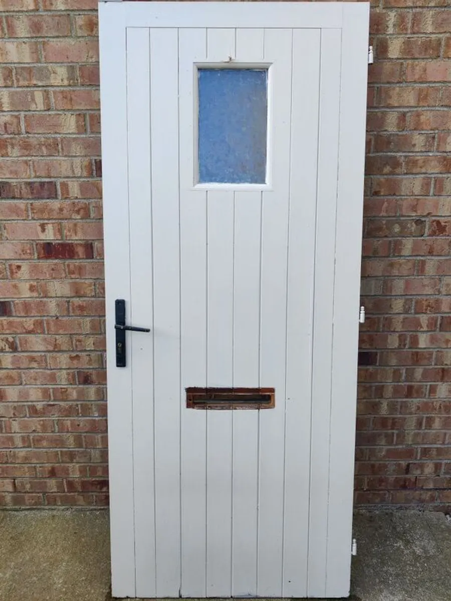 Wooden door 202high 86 wide - Image 1