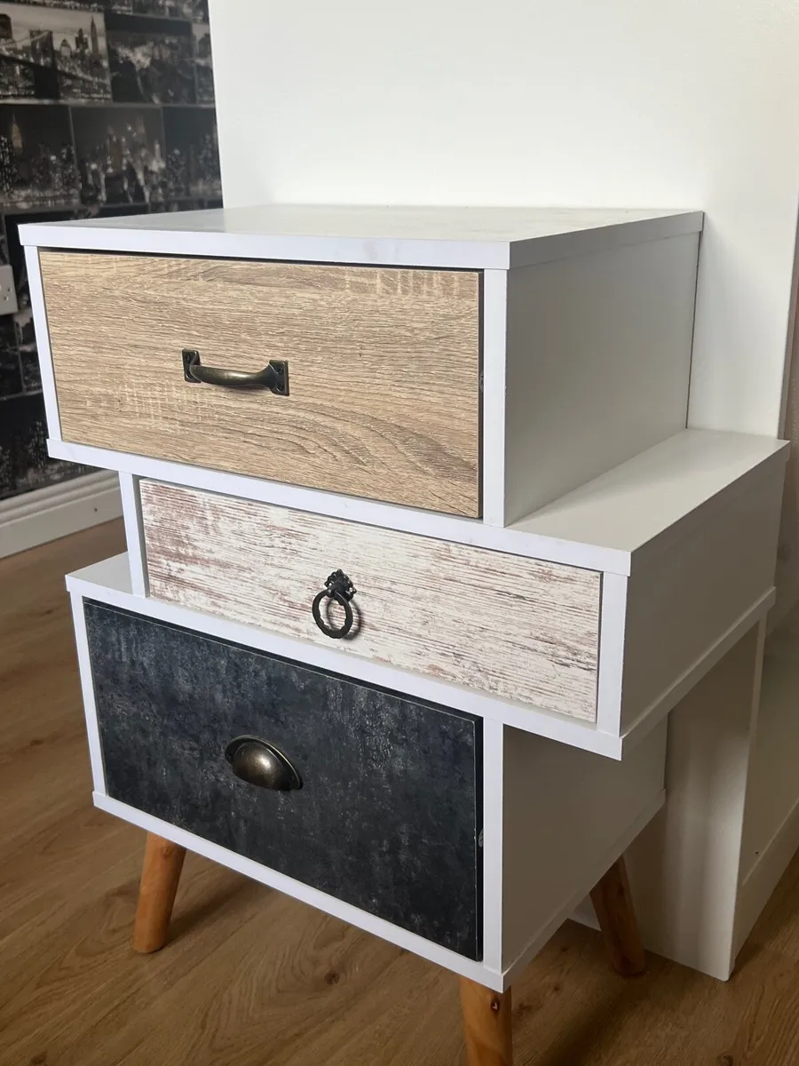 Bedside locker - Image 1