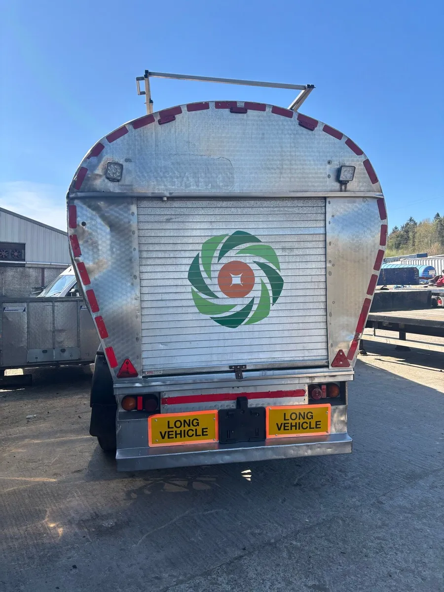 Stainless steel tankers - Image 3