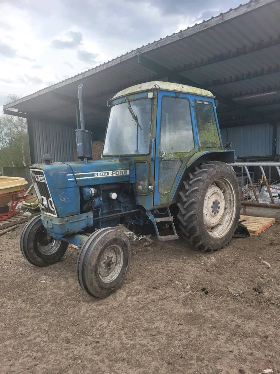 1979 ford 5600, tedder, topper, spreader - Image 2
