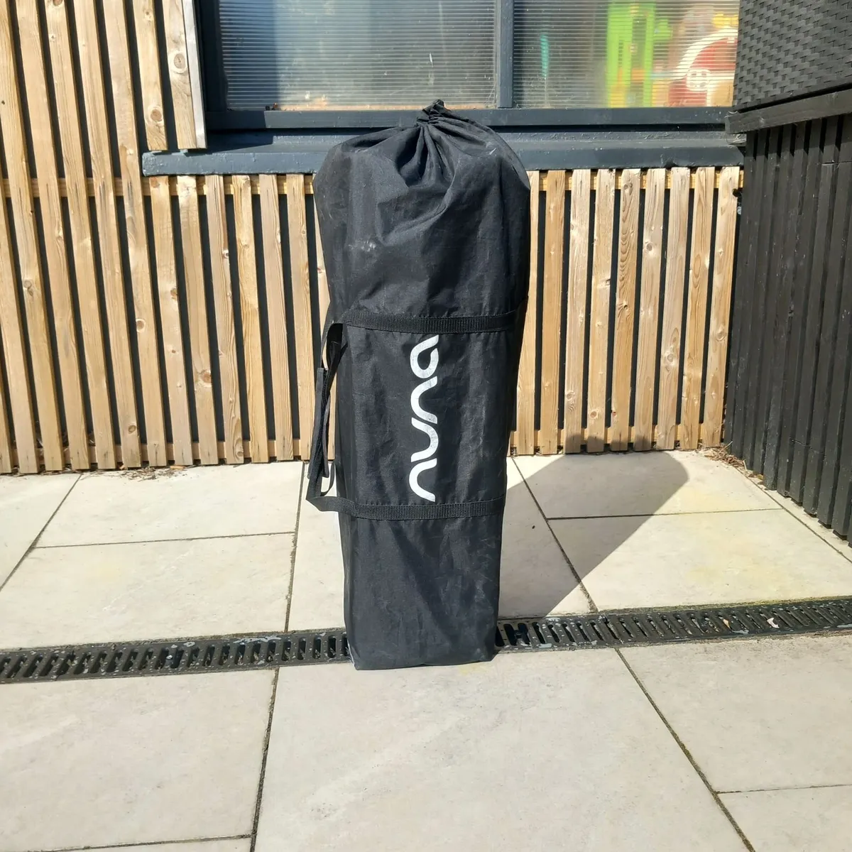 Nuna Sena Aire Travel Cot – Charcoal - Image 2