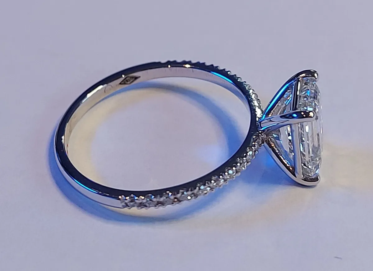 14k Gold ring with 2 ct Lab-Grown Diamond IGI - Image 4