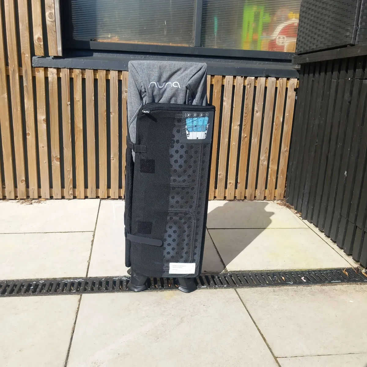 Nuna Sena Aire Travel Cot – Charcoal - Image 4