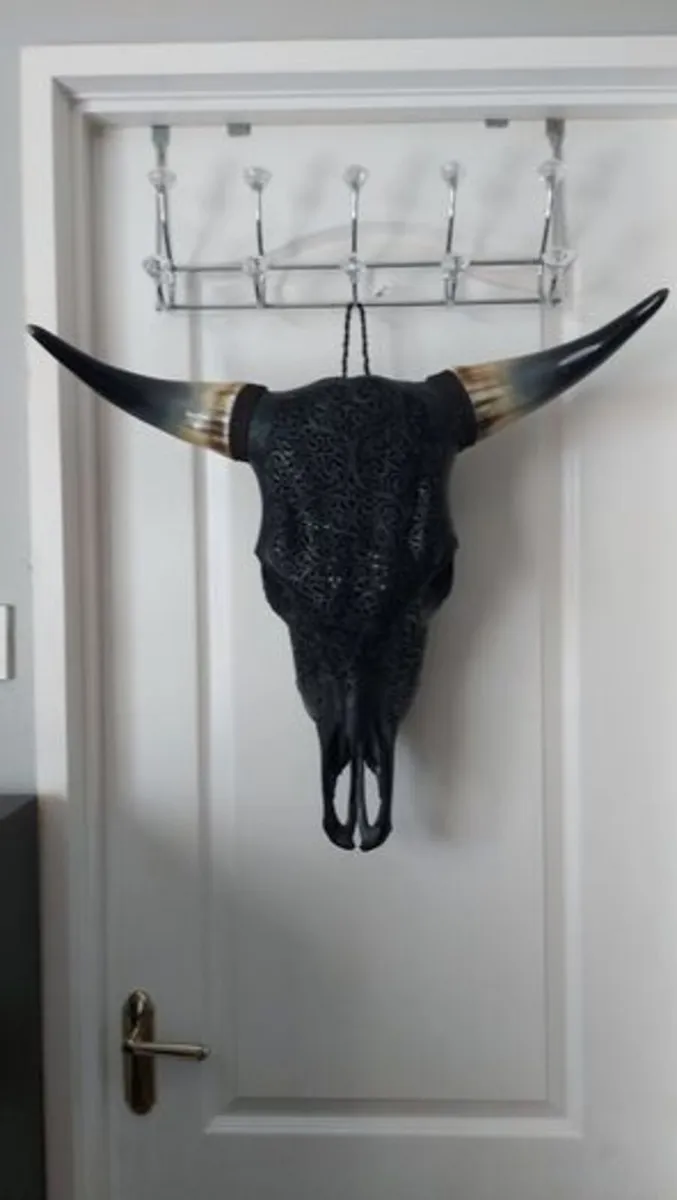 Carved Black Bull Skull - Image 1