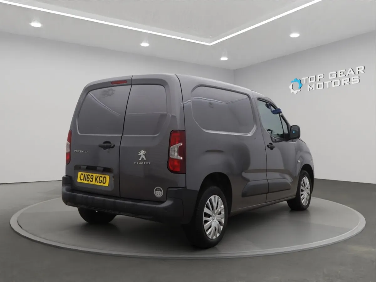 2019 Peugeot Partner Professional 1.6HDI 100BHP - Image 4