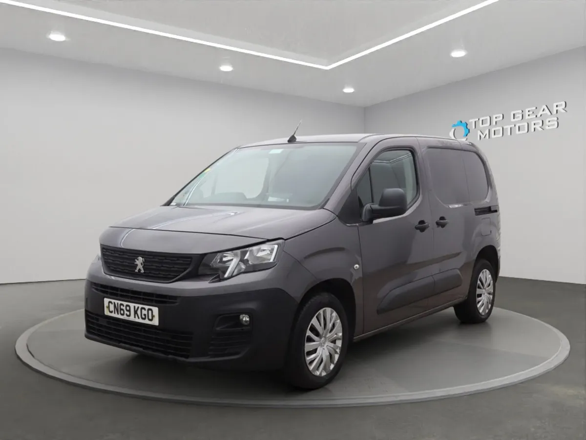 2019 Peugeot Partner Professional 1.6HDI 100BHP - Image 3