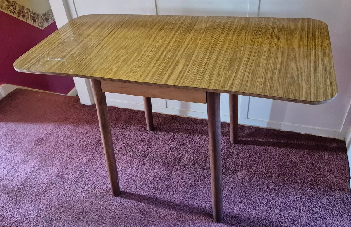 Table x 2, Extending - Image 1