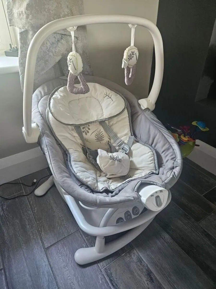 joie samsa 2in1 baby rocker/swing - Image 1
