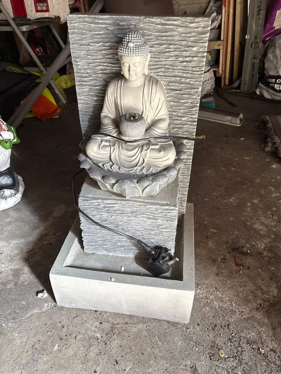 Water feature budda - Image 1