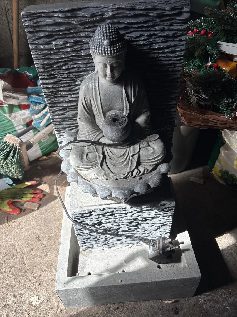Water feature budda - Image 2