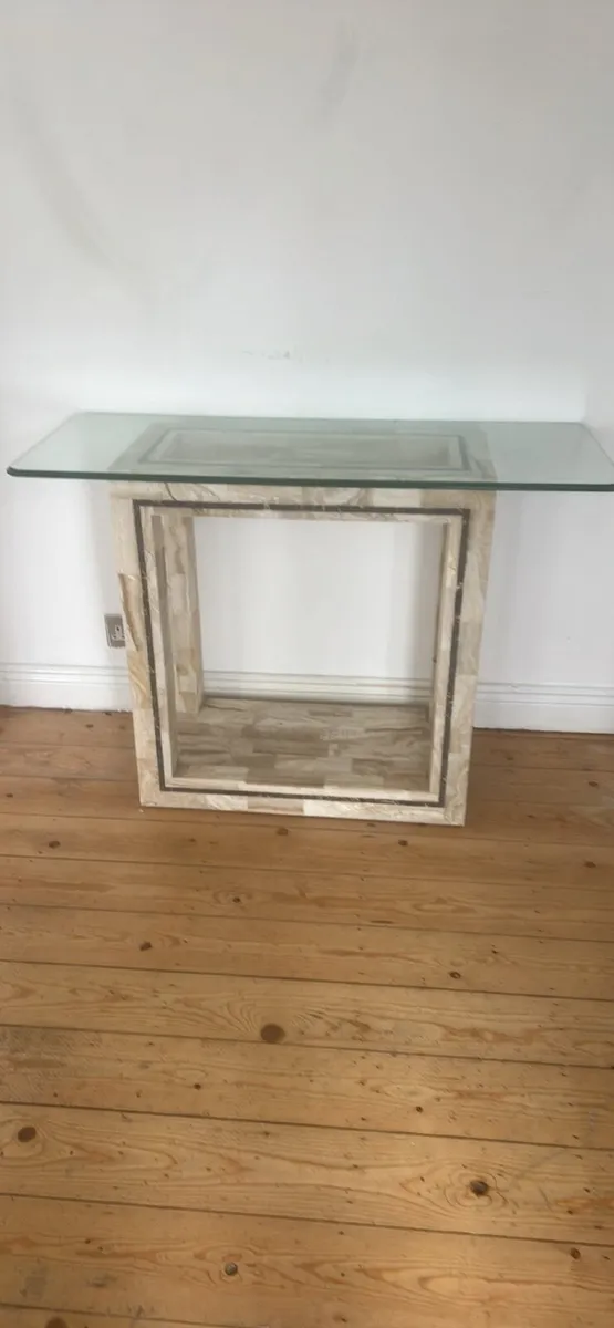 Contents of Apartment for Sale - Image 1