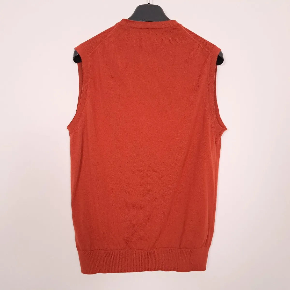 Charles Tyrwhitt Rust 100% Merino Wool Knit Vest L - Image 2