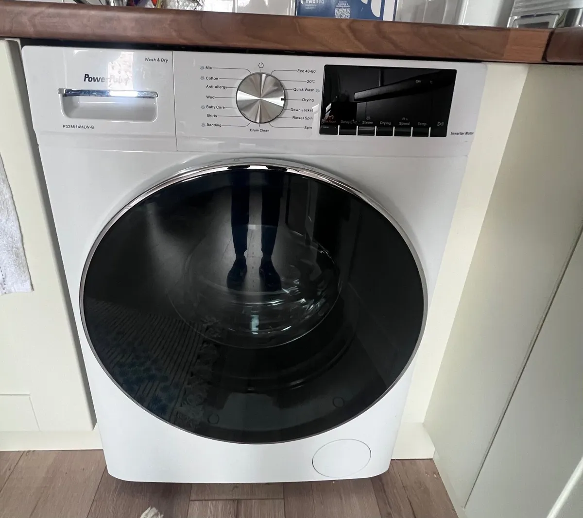 Contents of Apartment for Sale - Image 4