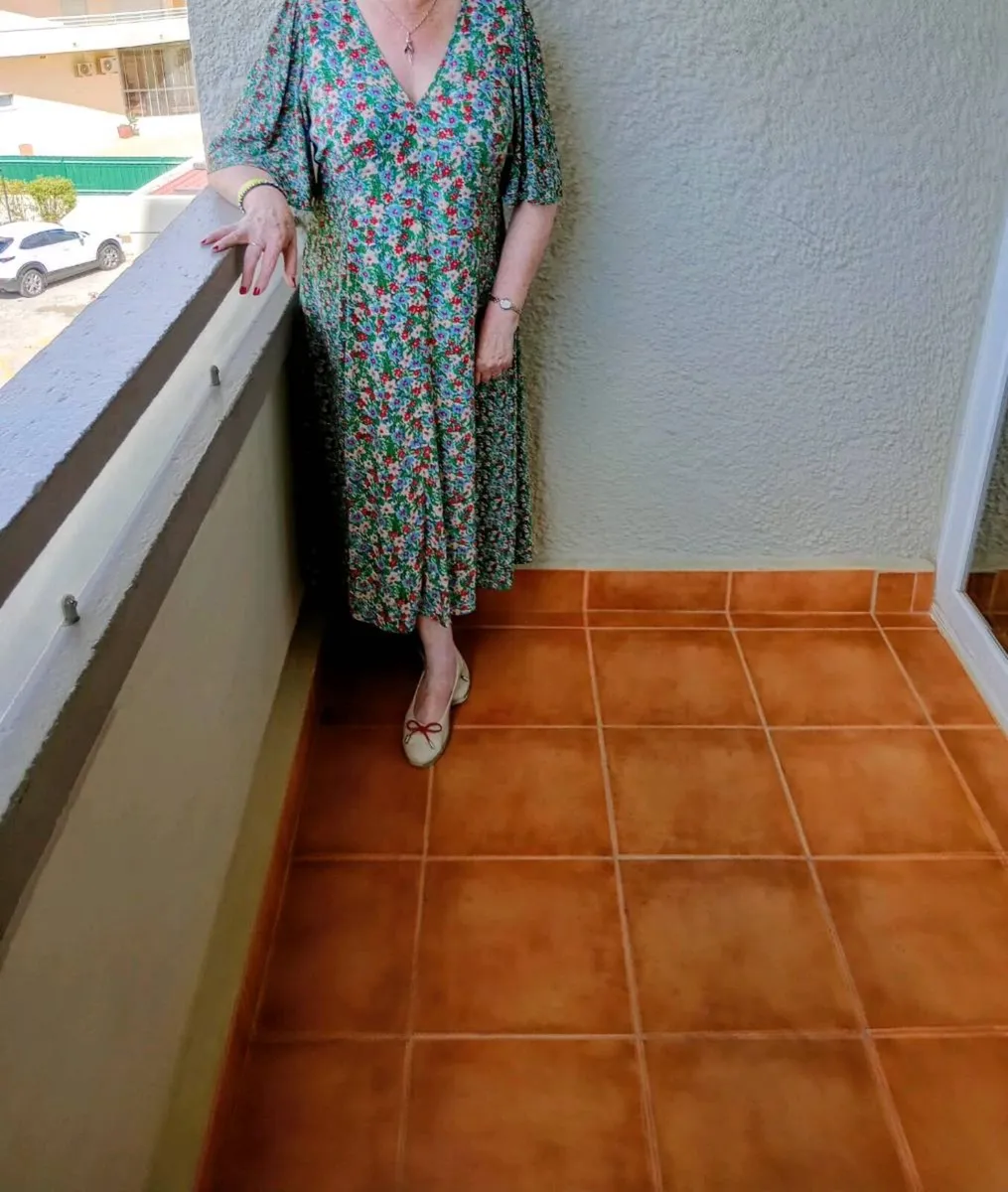 DRESS/FREE Postage - Image 2