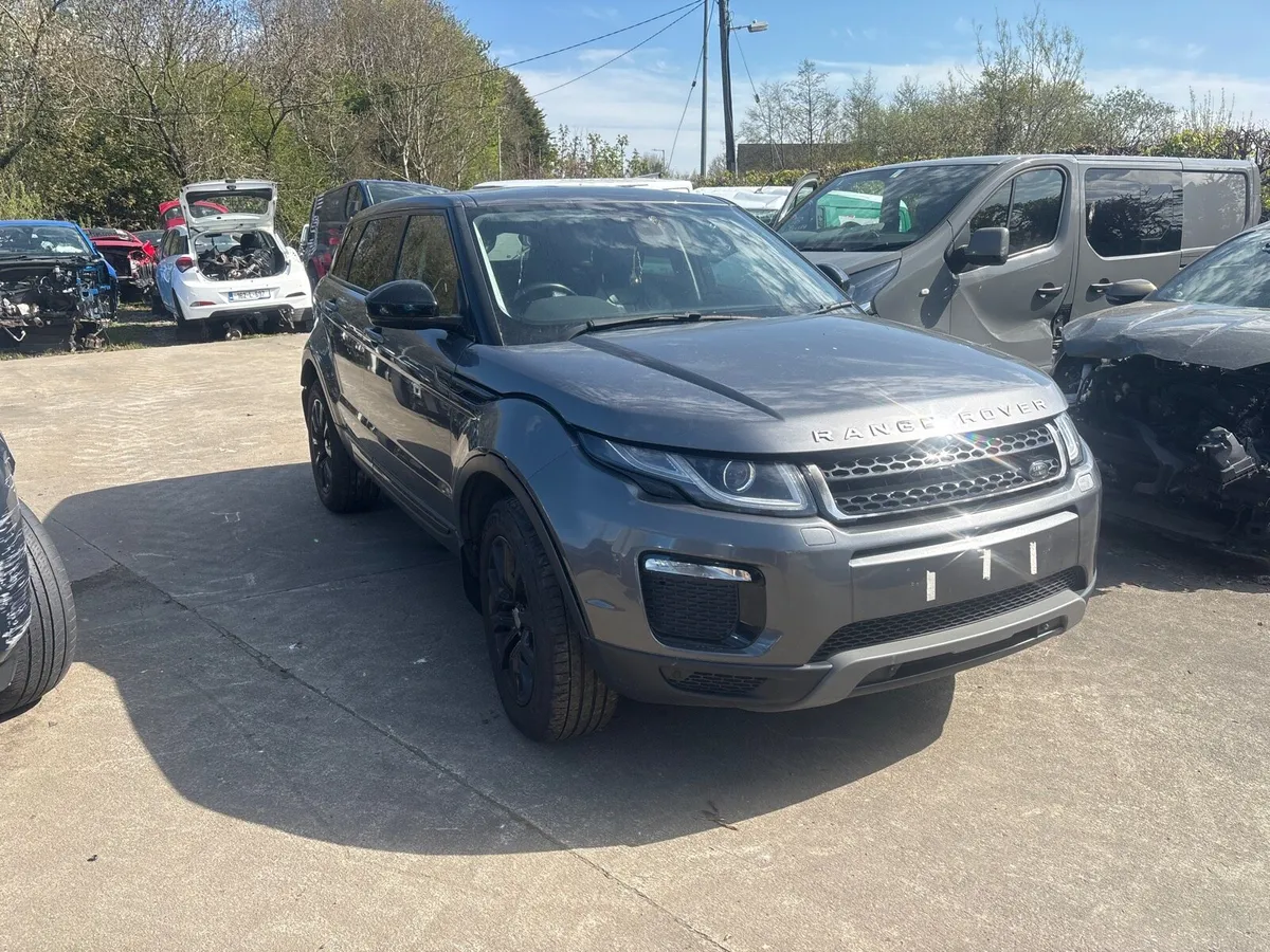 2017 Range Rover evoque for breaking - Image 2