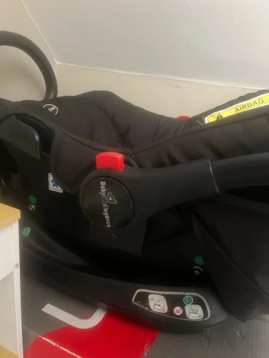 Rear facing Car seat with Isofix - Image 2