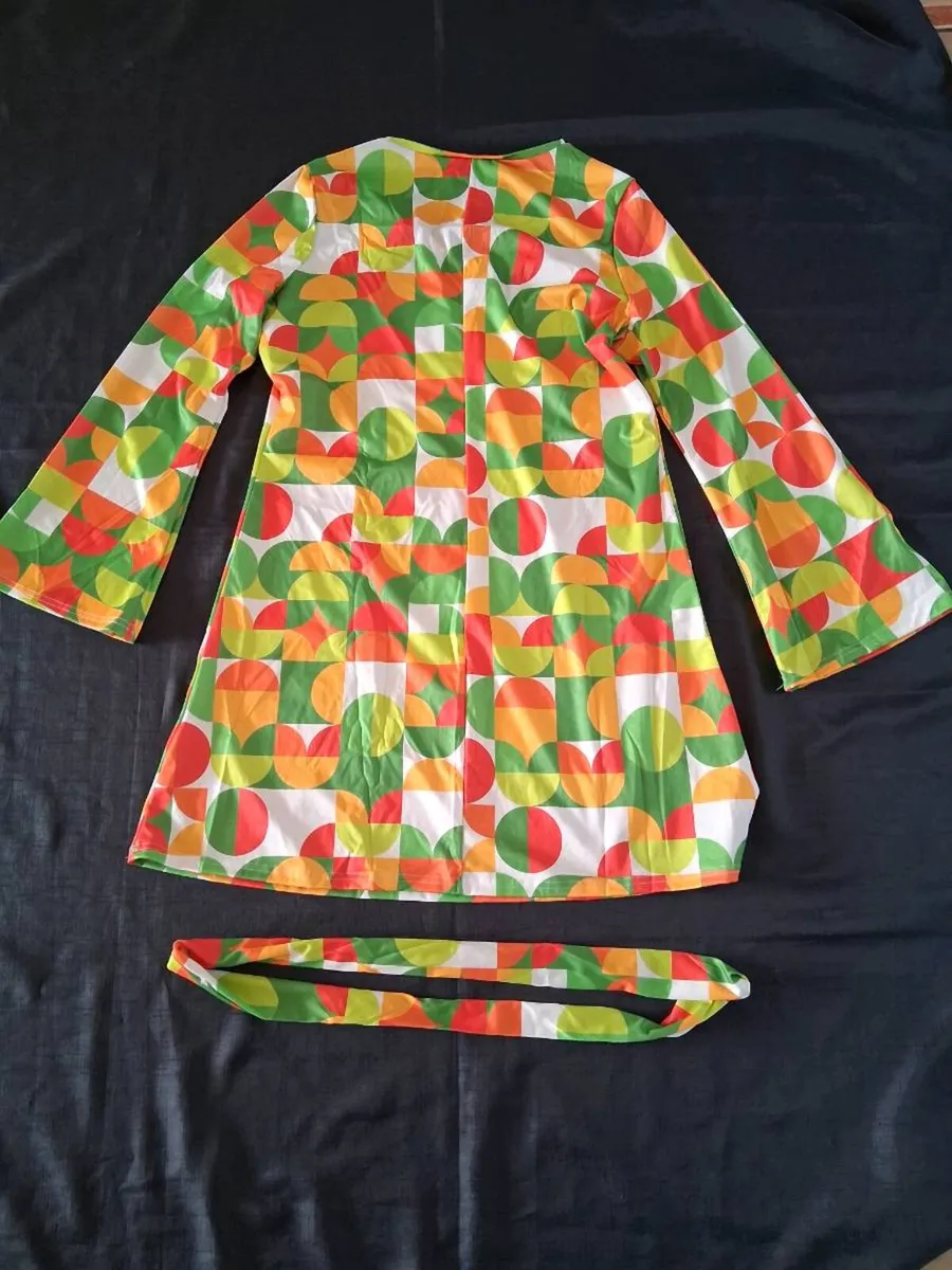 Retro Style Dress - Image 2