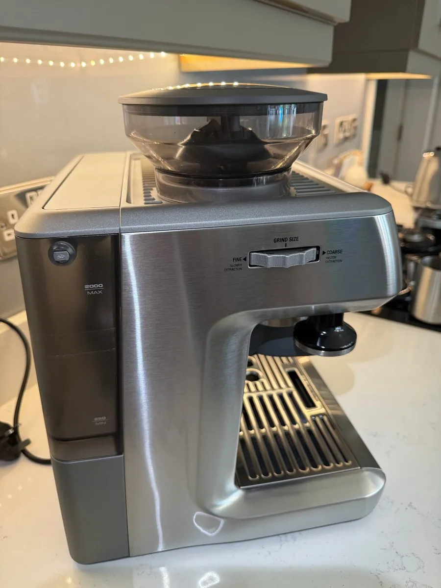Sage Barista Express Espresso Coffee Machine - Image 4