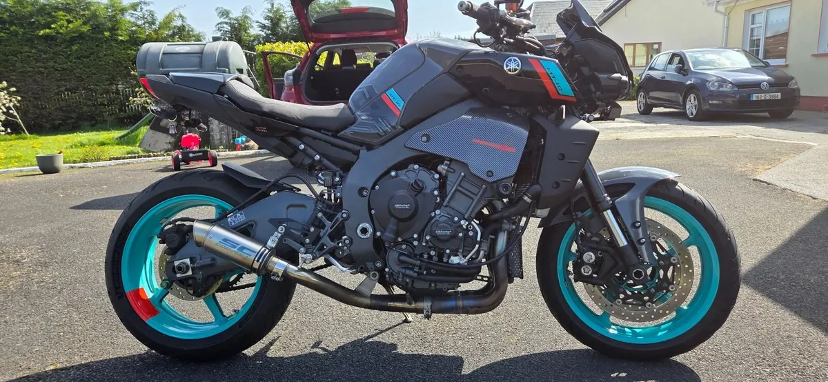 YAMAHA MT 10 - Image 4