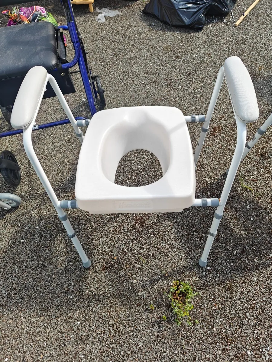 Free disabled toilet seat extension - Image 1
