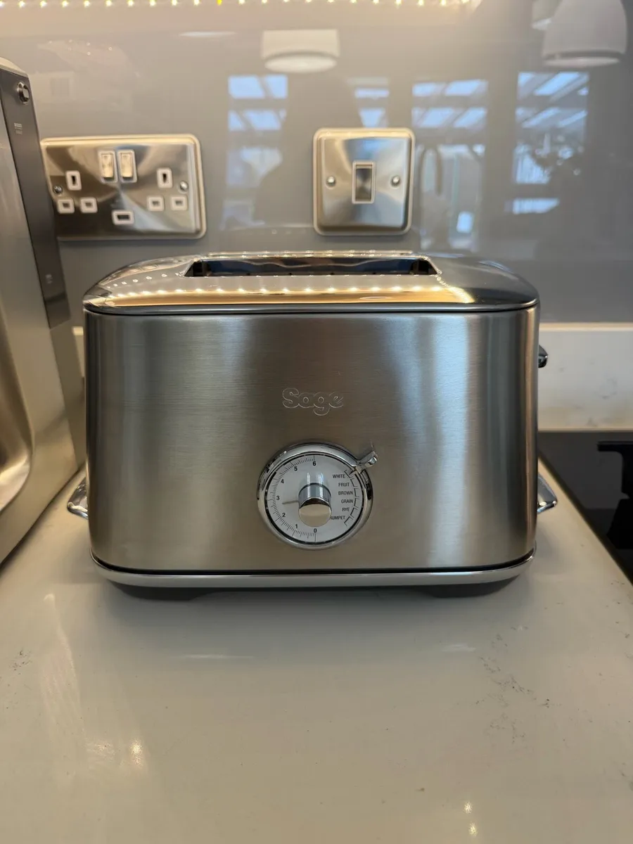 Sage the Toast Select Luxe toaster - Image 2
