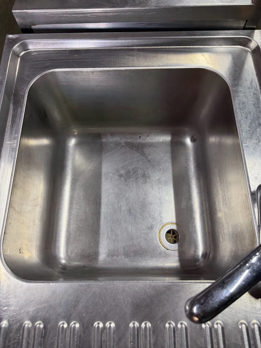Stainless steel sink - Image 3