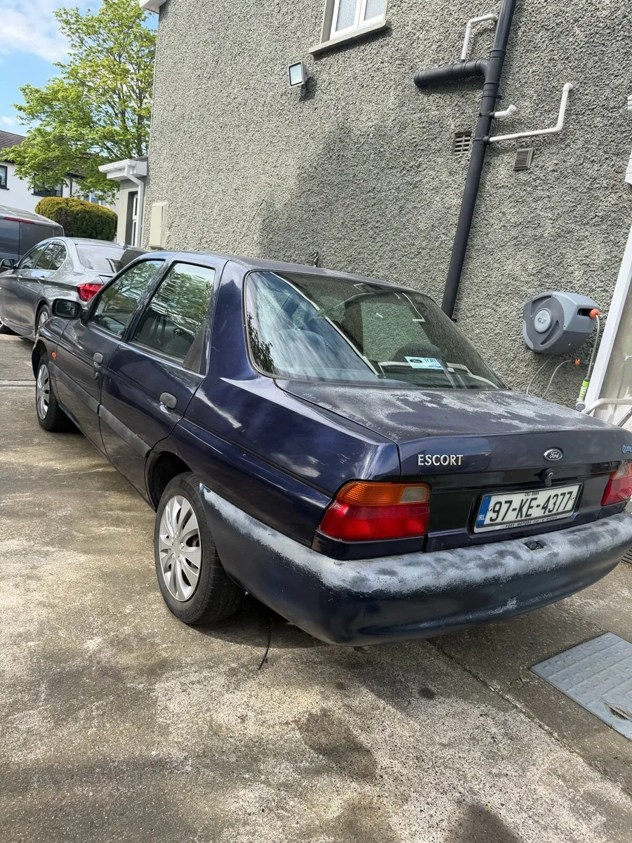 Ford escort - Image 4