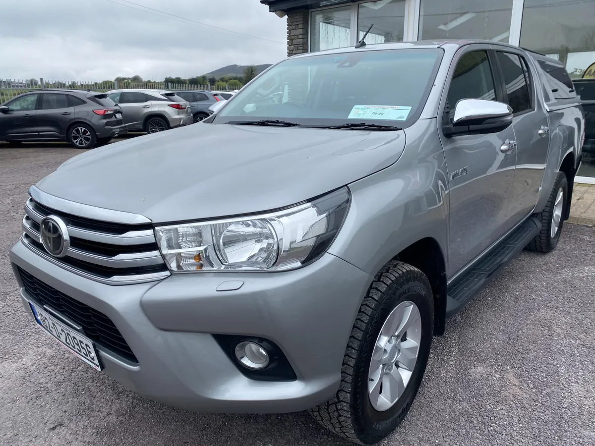 2018 Toyota Hilux DOUBLE CAB SR5 4DR DREW - Image 3