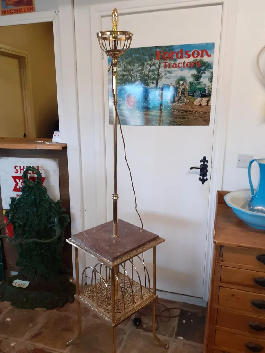 Early 1900s granite top brass floor lamp - Image 4