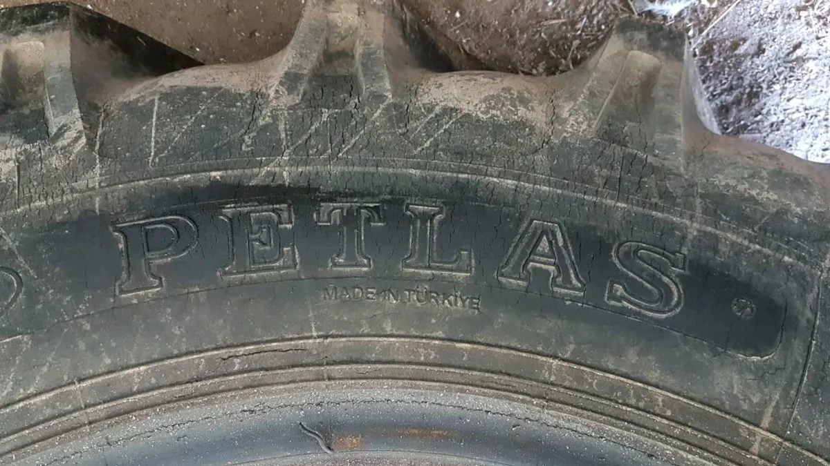Tractor Tyre - Image 3
