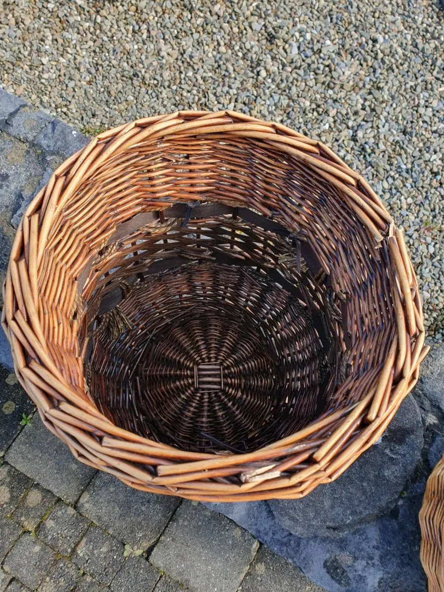 Laundry Wicker Baskets (Large & Small) - Image 2