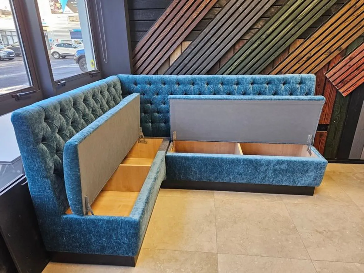 Chesterfield Style Dining Bench with Storage - Image 3