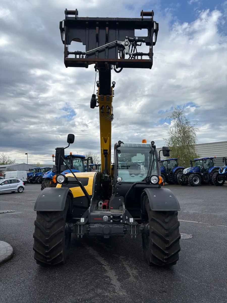 New Holland TH6.36 Plus-91hrs - Image 2