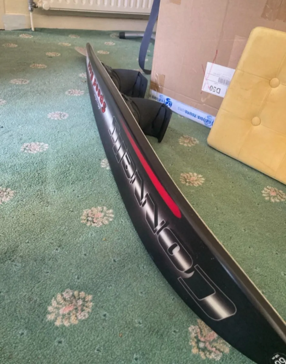 Connelly Missile Waterskis - With Bindings - Image 3