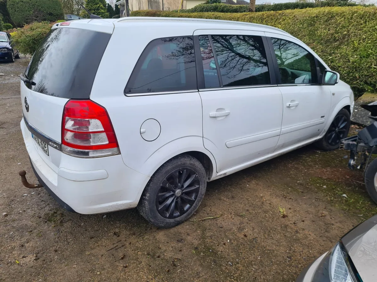 132 opel Zafira - Image 2
