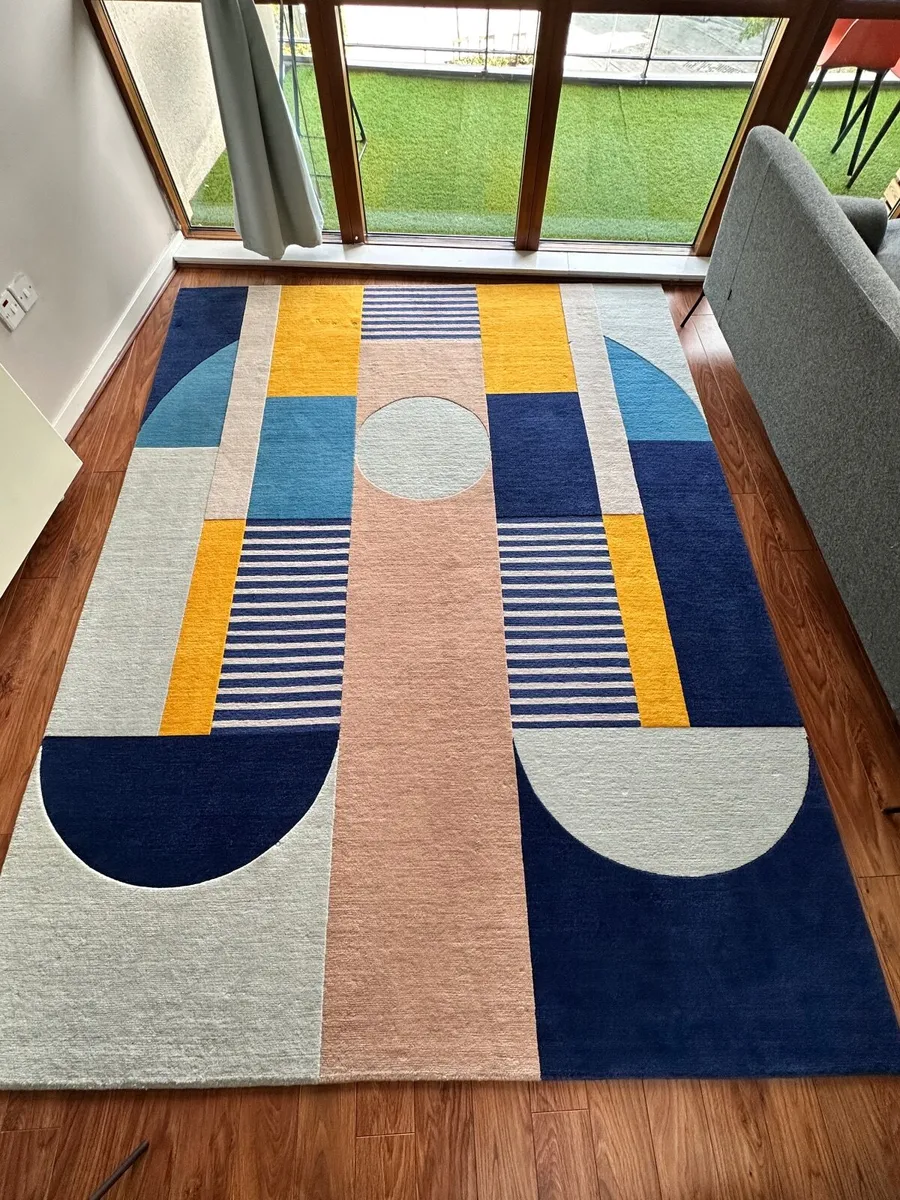 Rug - Image 1