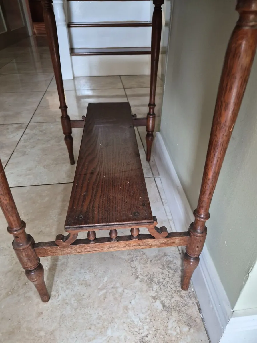 Hall table - Image 2