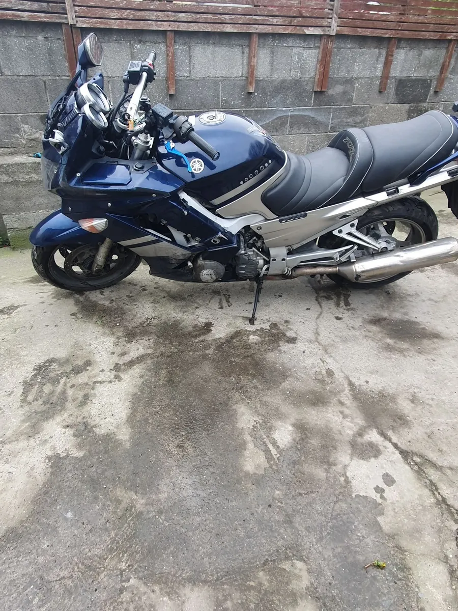 YAMAHA fjr 1300 - Image 1