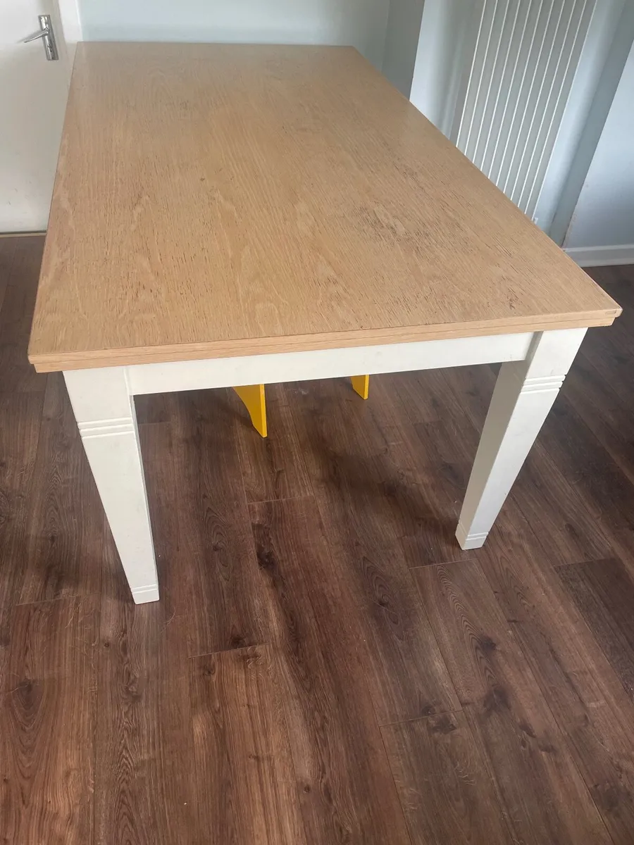 Dining table - Image 3