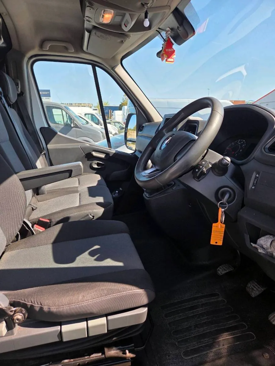 Renault Master III LBW - Image 3