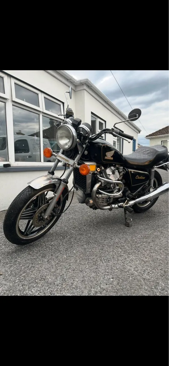 84 Honda 400 custom - Image 2