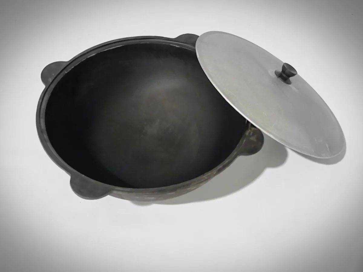 Kazan/marmite/skewers/bbq - Image 1