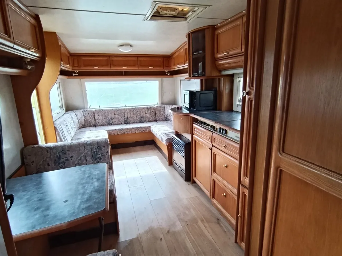 Spacious Tabbert Caravan  6 Berth - Image 1