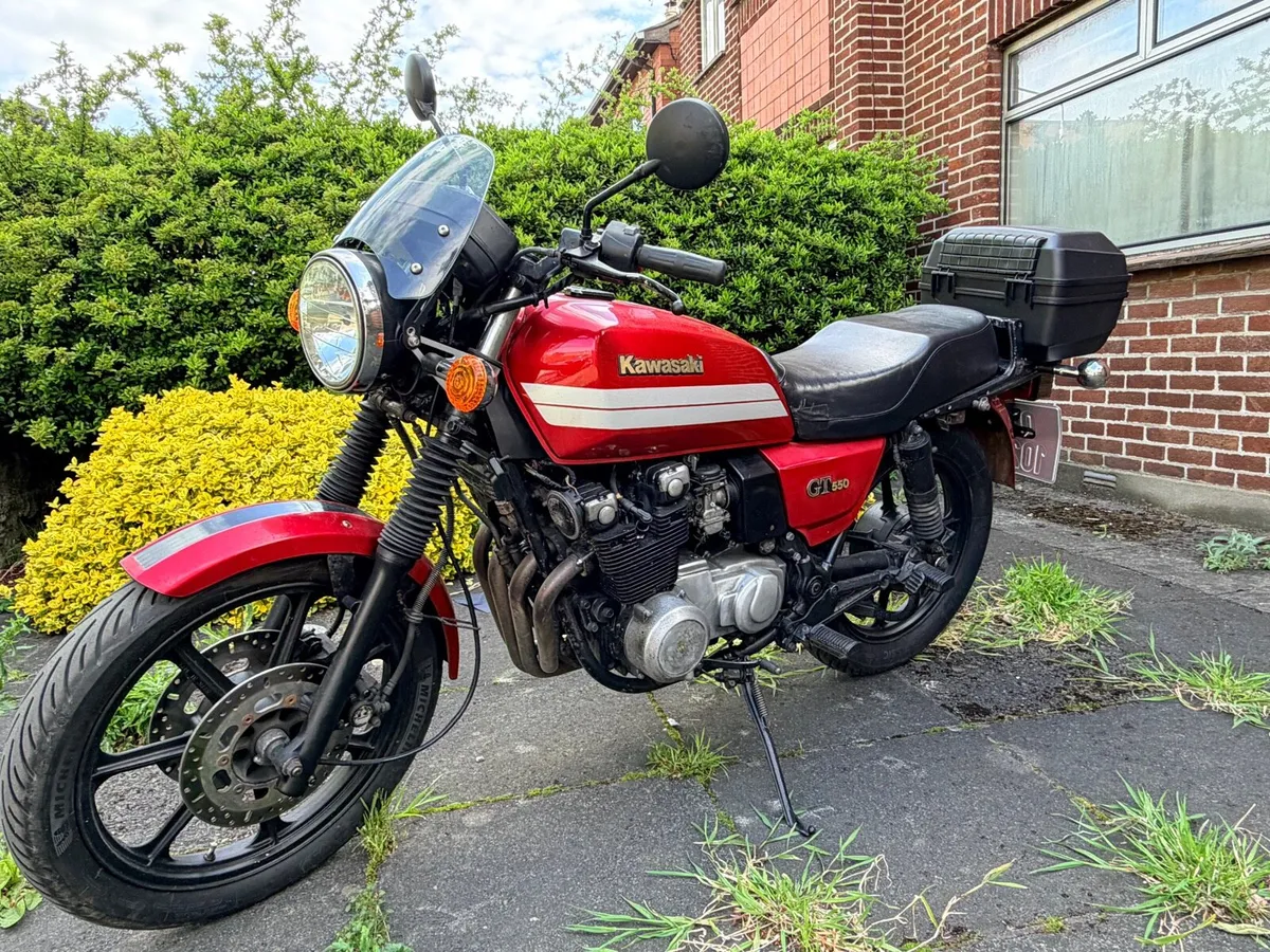 Kawasaki GT 550 - Image 1