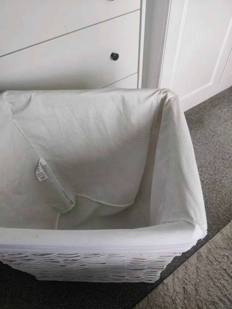 White Laundry Basket/Hamper - Image 2